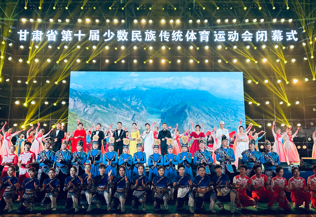 法国代表团取得优异表现，奋勇争先